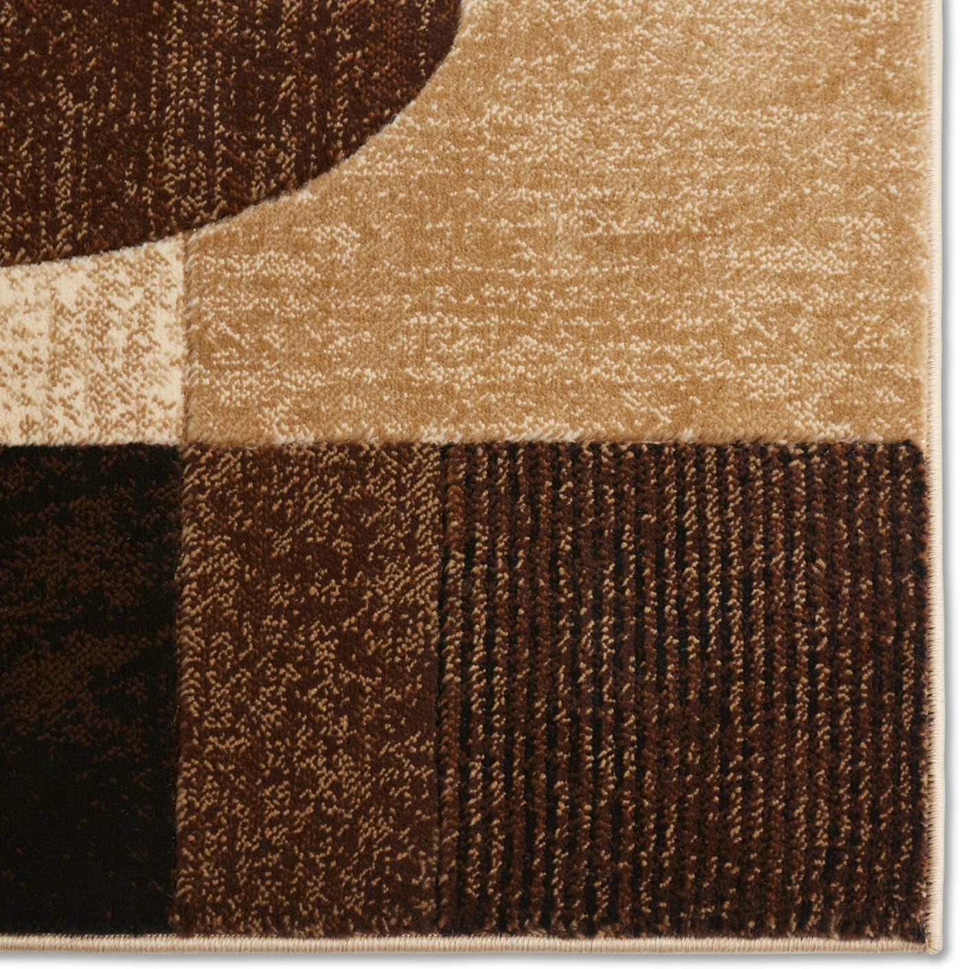 Stylish Modern Living Room Rug